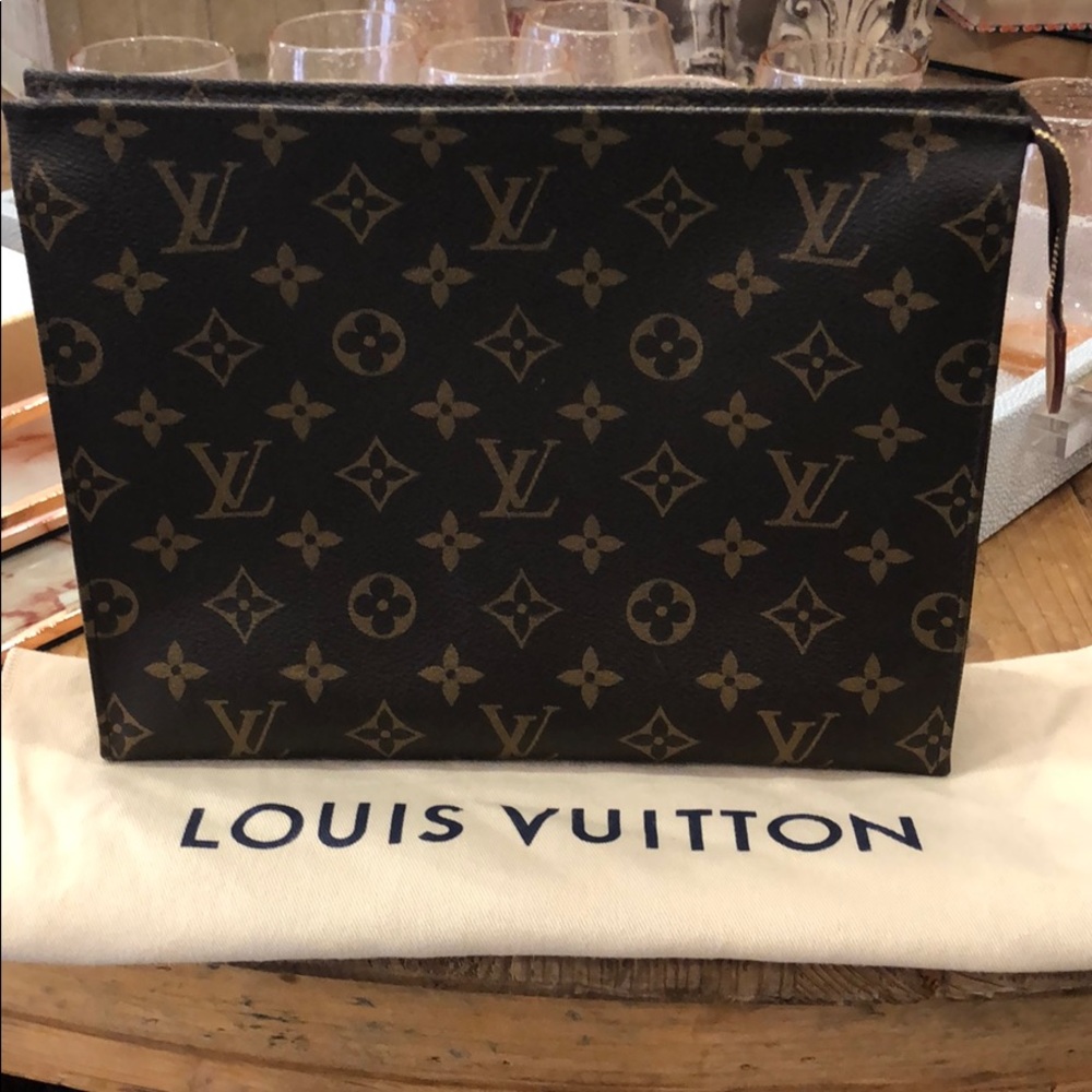 Louis Vuitton Toiletry Pouch 26